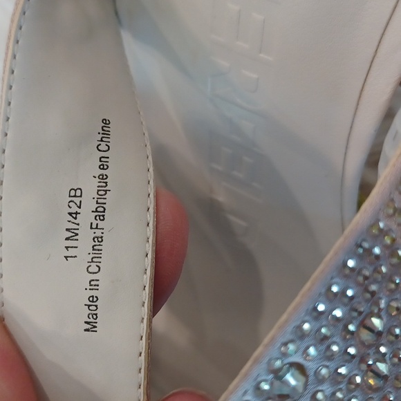 KARL LAGERFELD PARIS Women's Rickie Slip On Rhinest Embellished Dress Sandal 11M - Picture 7 of 16